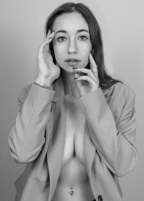 Lada Amores erwachsene beste bilder