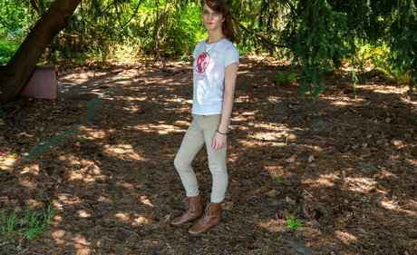 April Gillespie hd xxx galerien