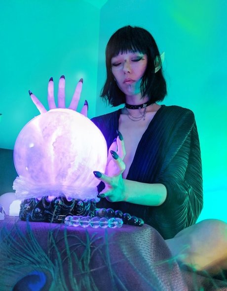 Colourmoichic nacktheit kostenlose bild