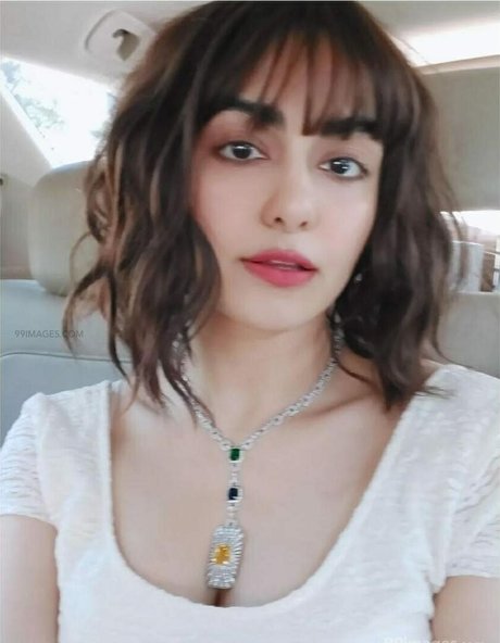 Adah Sharma pornostar erotische foto