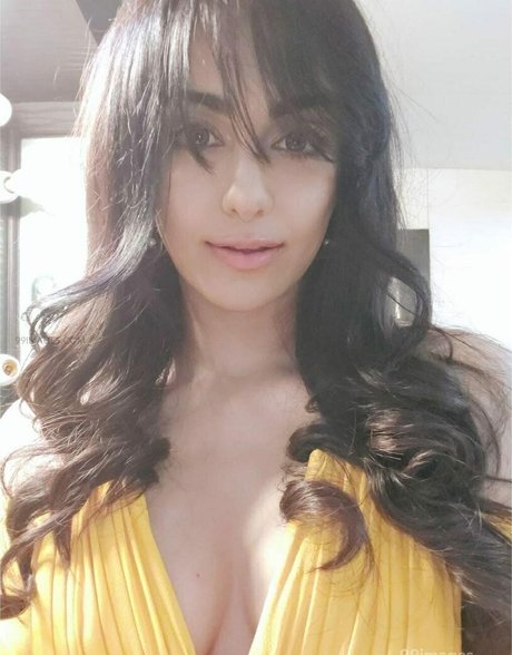 Adah Sharma freie nacktheit archiv