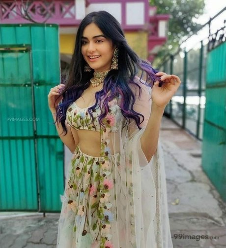 Adah Sharma erotische hübsche fotos