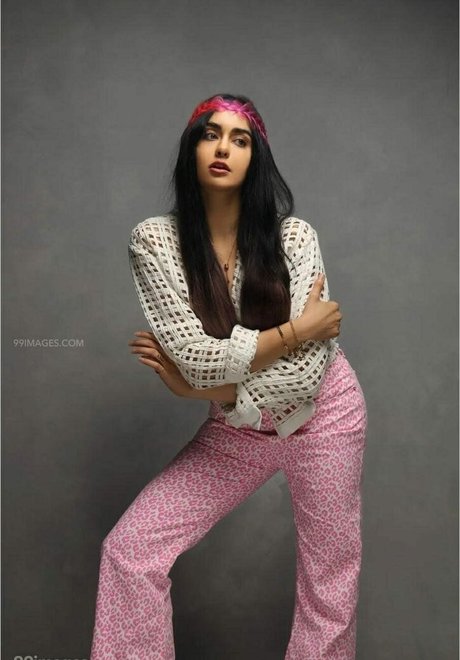 Adah Sharma Profilbild