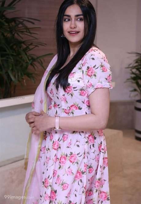 Adah Sharma beste nacktheit galerie