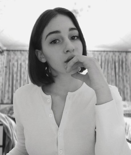 Sophie 5 hd sex fotos