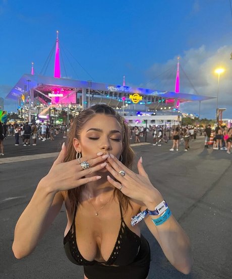 Amanda Kolar schauspielerin hd fotos