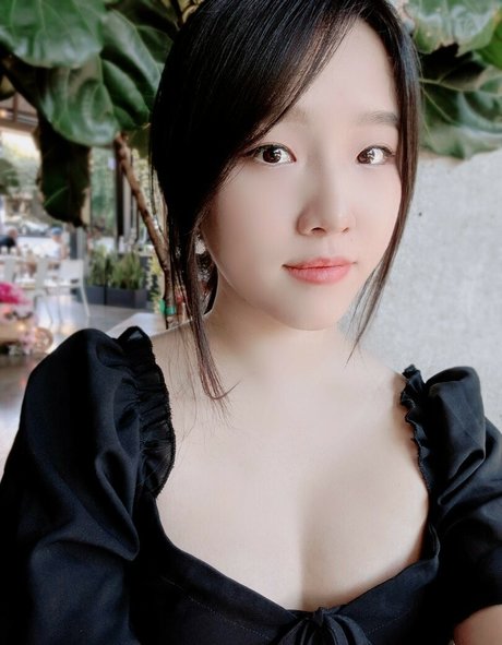 Juwia kostenlose exklusive foto