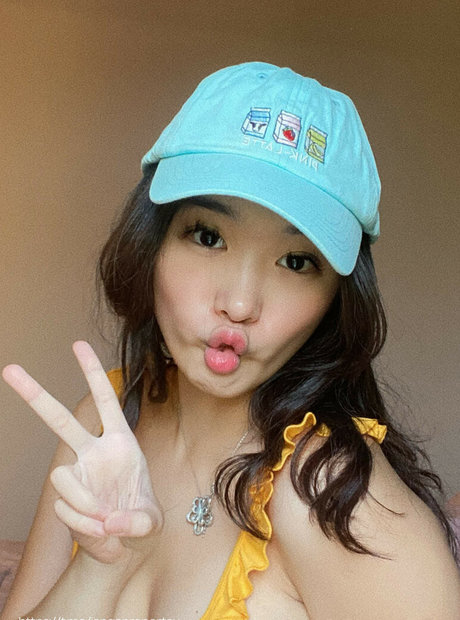 Livy Renata heiße hd galerien