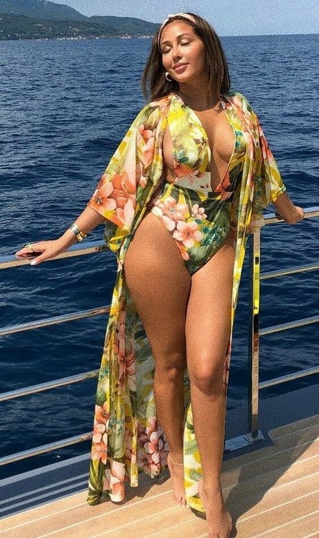 Adrienne Bailon sexy heiße bild