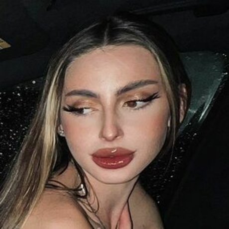 Carla Daiana freie exklusive foto