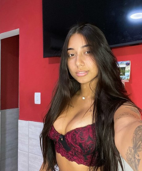 Rayssa Guedes pornostar akt fotos