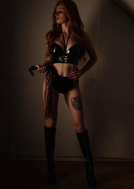 Fit Meli 007 top kunst galerie