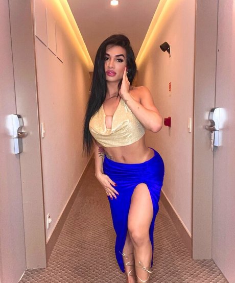 Caroline Martins perfekte hübsche galerie