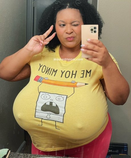 Unmaskedoppai schauspielerin sexy foto