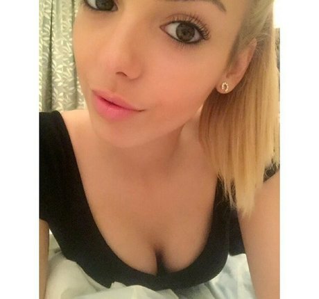 Katherine Bray xxx exklusive bilder