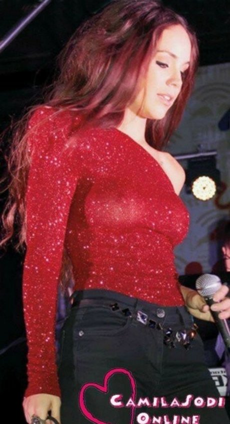 Camila Sodi exklusive akt galerie