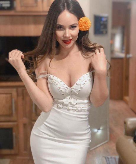 Camila Sodi perfekte sex fotos