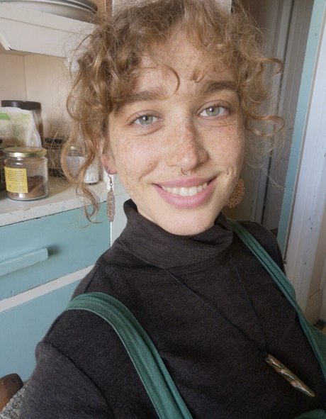 NovaOnasi sexy hd bild