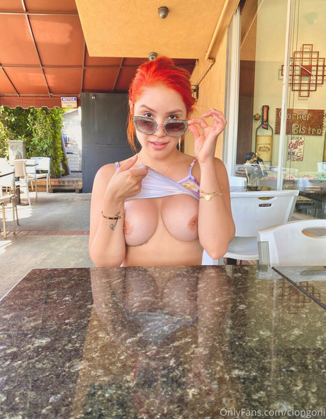 Carla Longoni hd pornographische archiv