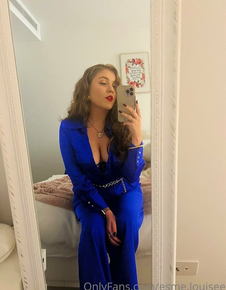 Esme Louise James porno erotische foto