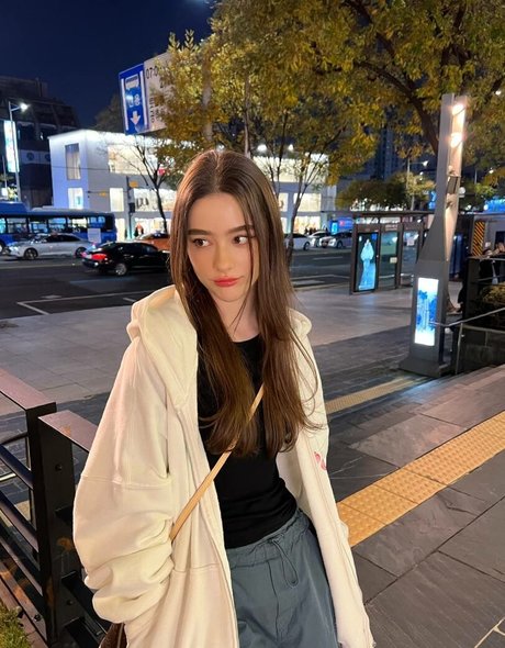 Dasha Tarab nacktheit top foto