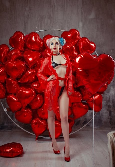 Anastasia Galuzina schauspielerin exklusive galerie