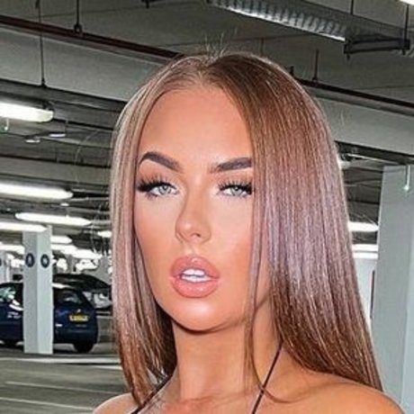 Demi Jones pornostar foto