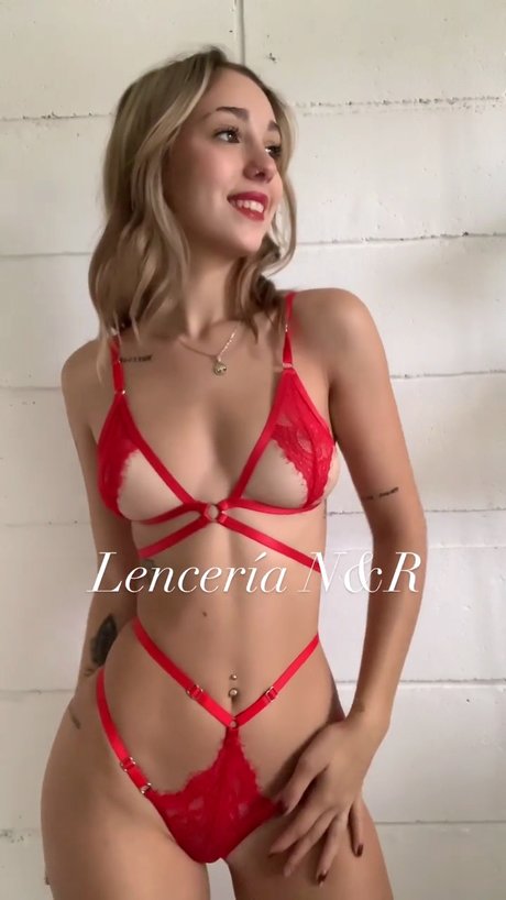 Agus Digri nackt kostenlose bild