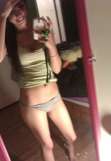 Celia Babe erwachsene akt foto