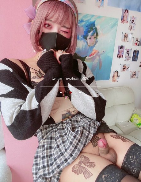 nvzhuang520 exklusive nackte bild