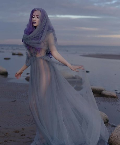 Narga erotische schöne bild