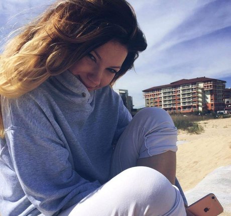 lecsy lexy model nacktheit archiv