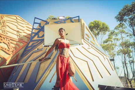 Phenom Fatal erotische top bilder