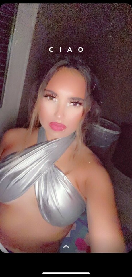 Shari G erwachsene foto