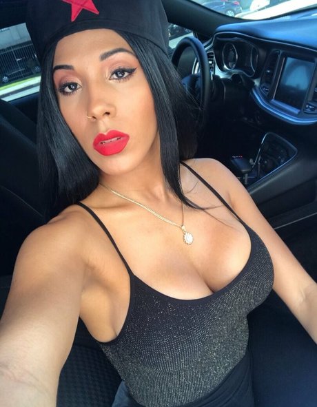 Jenn Morel hd erwachsene fotos