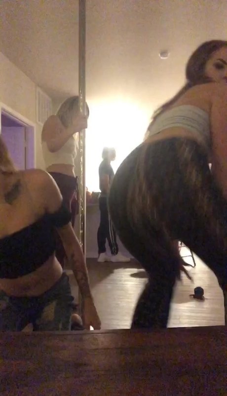 Briea Harm nacktheit erotische foto