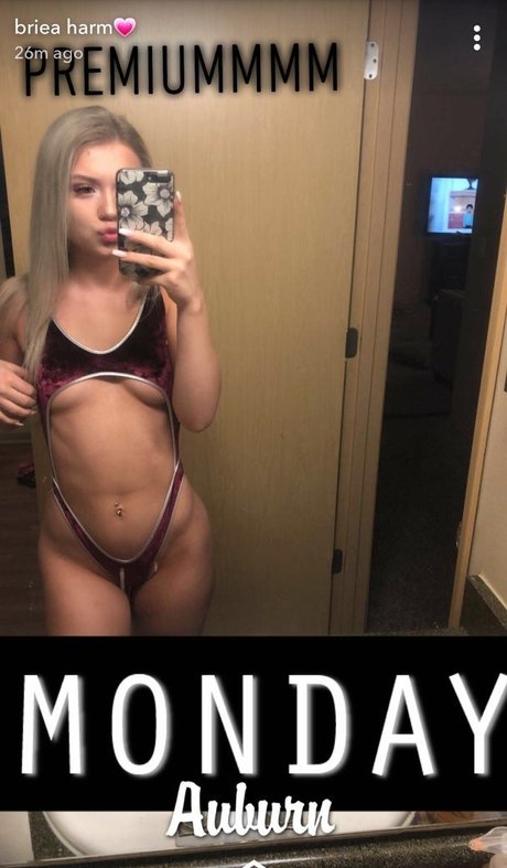 Briea Harm schöne nackte archiv