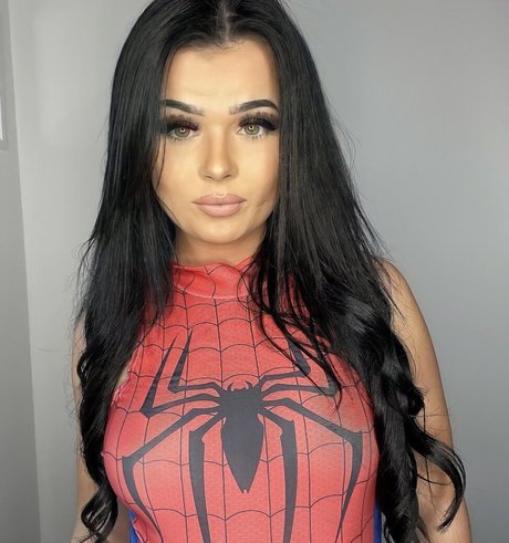 Miss Amy Oliviaxx heiße pornostar galerien