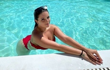 Theodwra Drinia xxx archiv