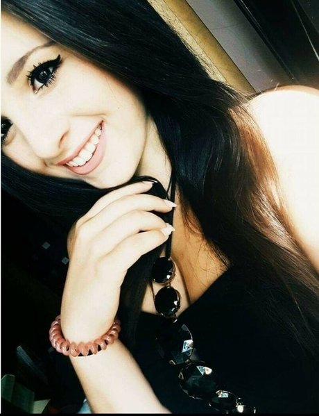 Theodwra Drinia kostenlose hübsche bild