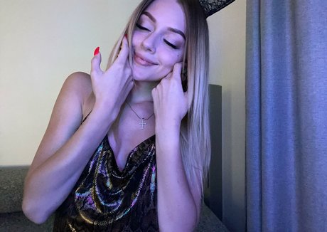 Maryvi nackt sex bild