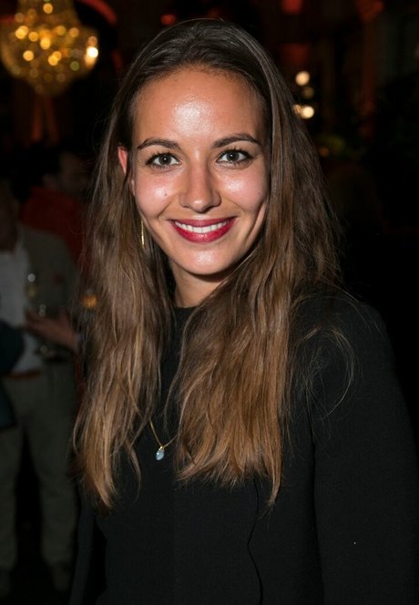 Antonia Desplat xxx pornostar galerien