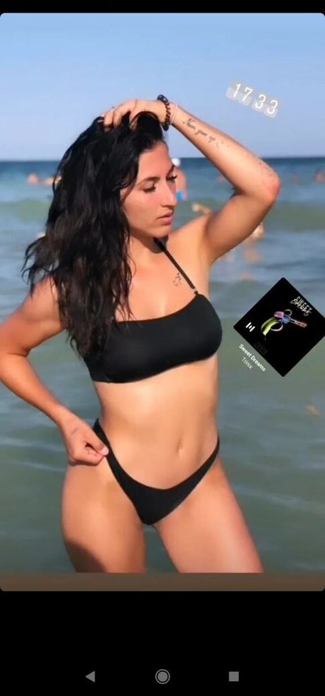 cristinutza18 model akt foto