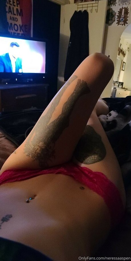 Neressaaspen nackte pornostar galerie