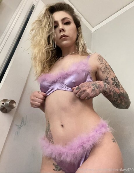 Lil Debbie erwachsene sex bilder