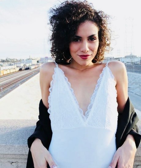 Andrea Sixtos hd pornostar bilder