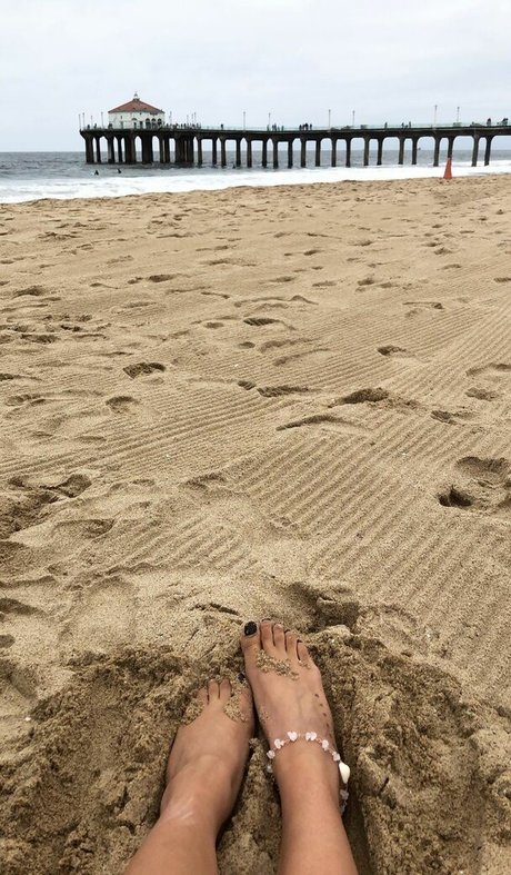 Aparna Brielle nacktheit erwachsene galerien