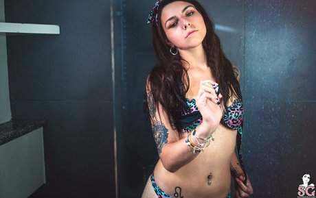 Jjade kostenlose nackten galerie