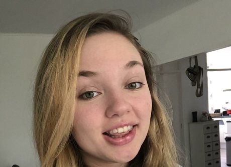 Cheyenne1607 erotische schöne galerie