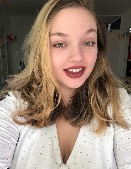 Cheyenne1607 erotische kunst archiv